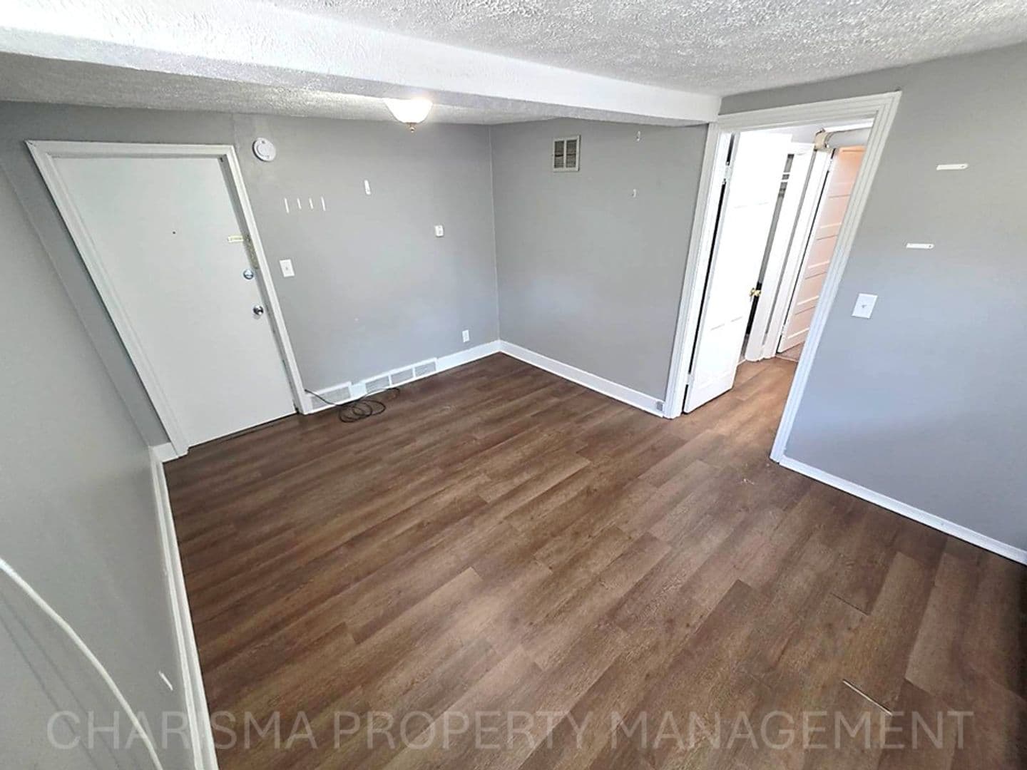 Sioux Falls Apartment: 316 E 15th Street