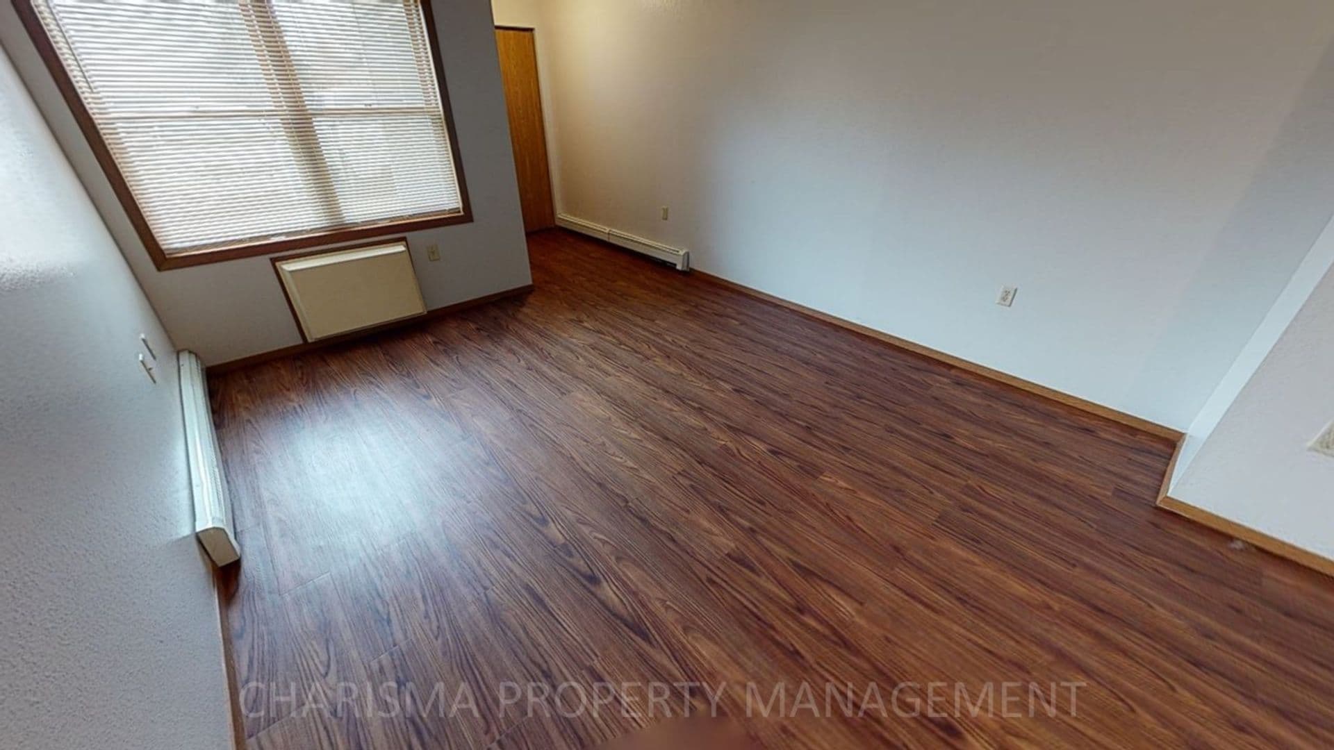 Sioux Falls Apartment: 3500, 3506 and 3510 S Sertoma Ave