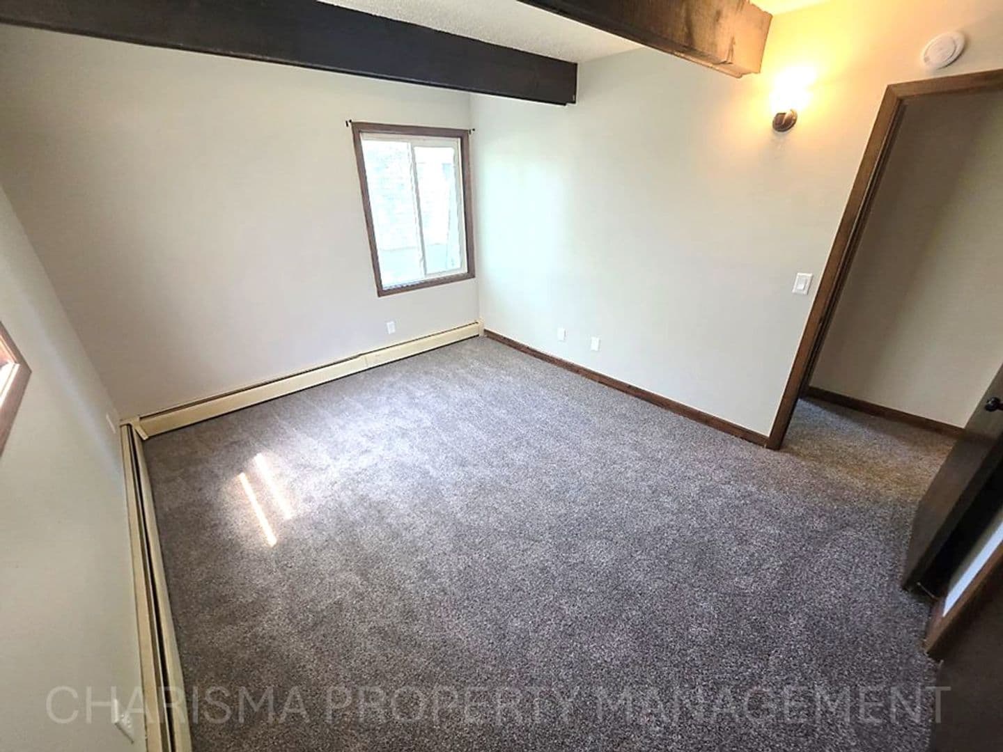 Hartford Apartment: 205 and 207 N Eastern Ave