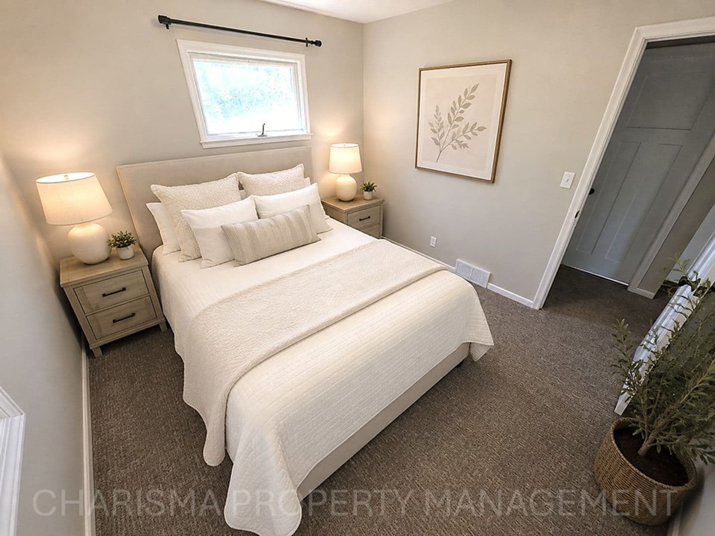 Sioux Falls House: 913 E Pam Street