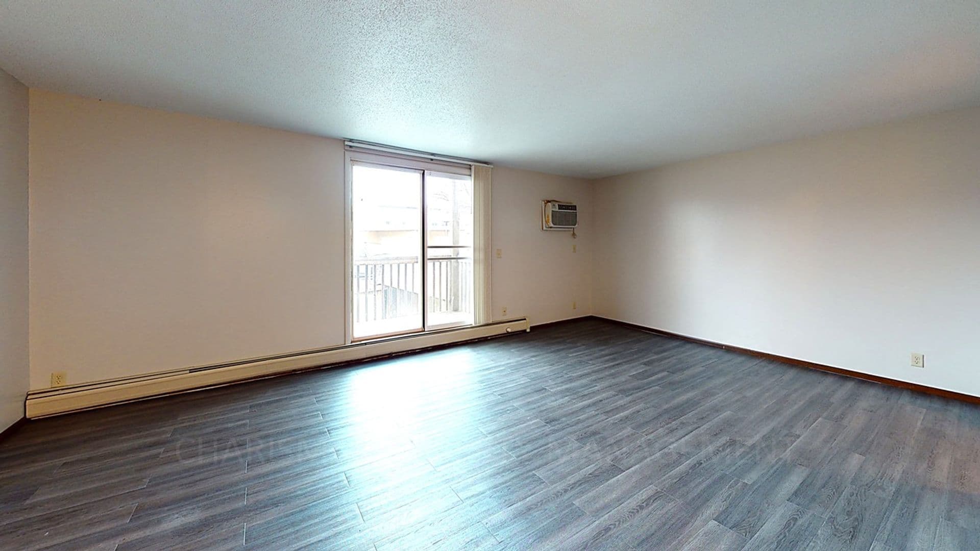 Sioux Falls Apartment: 111 N Cleveland Ave