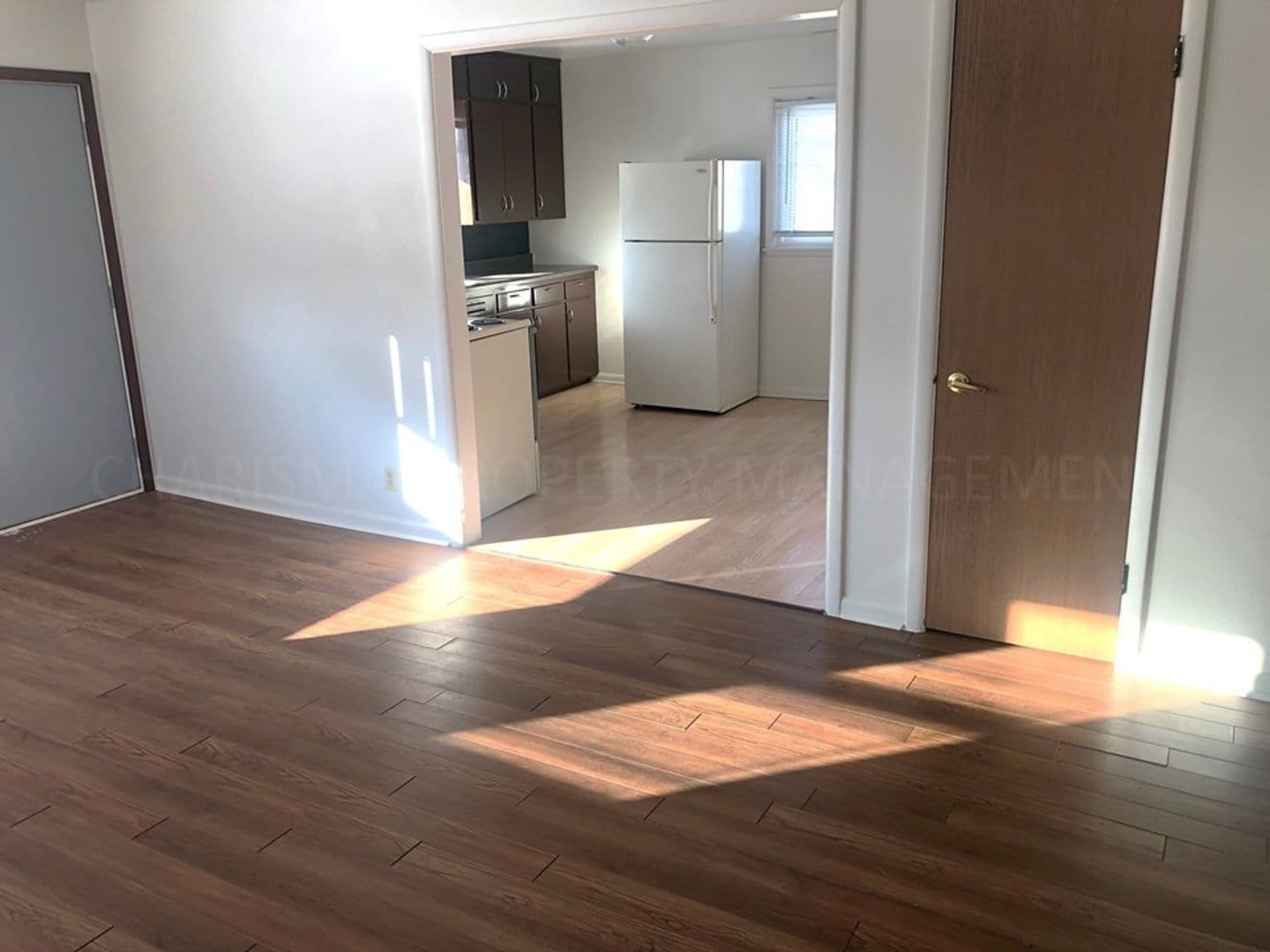 Sioux Falls Apartment: 1104, 1106, 1108 and 1110 S Bahnson Ave