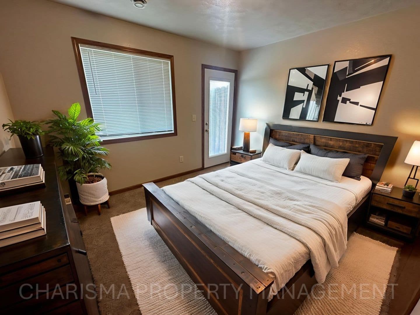 Brandon Apartment: 401 9th Ave N