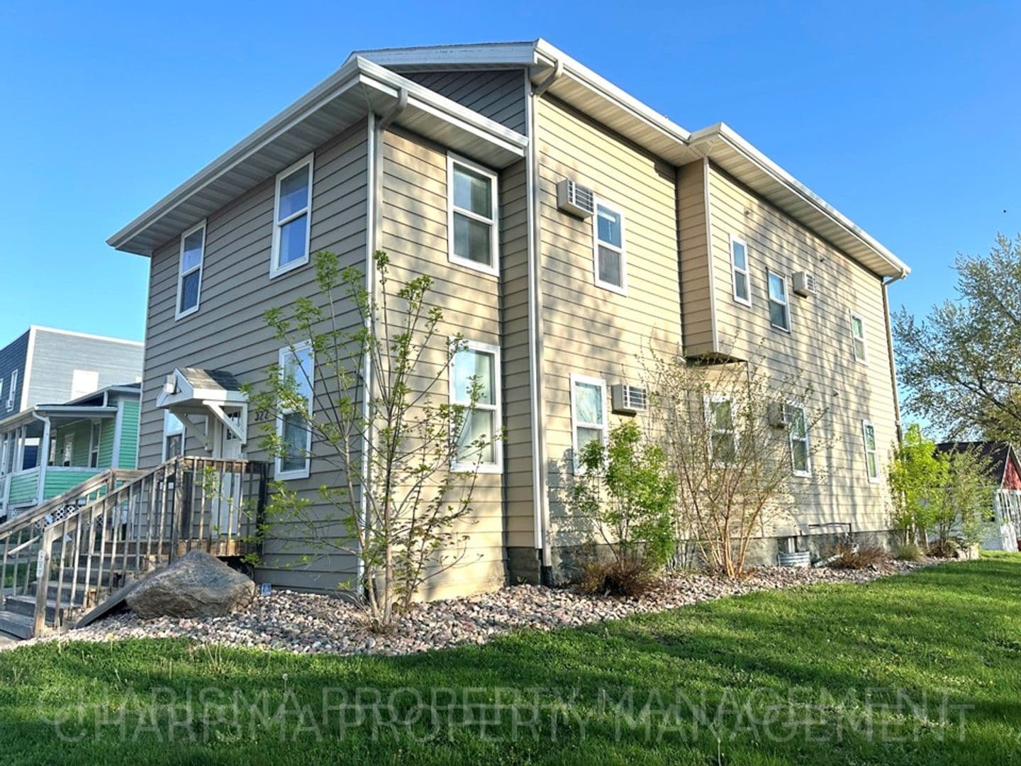 Sioux Falls Apartment: 322 E 15th Street #3