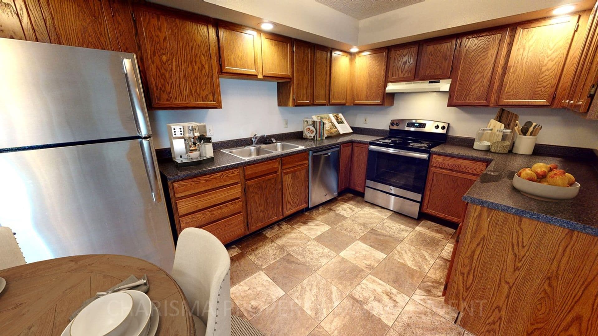 Brookings Apartment: 1016 Southland Lane