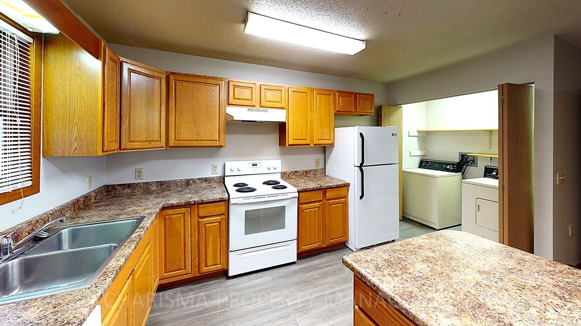 Sioux Falls Apartment: 3500, 3506 and 3510 S Sertoma Ave