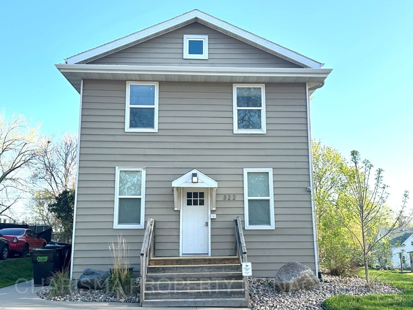 Sioux Falls Apartment: 322 E 15th Street #3