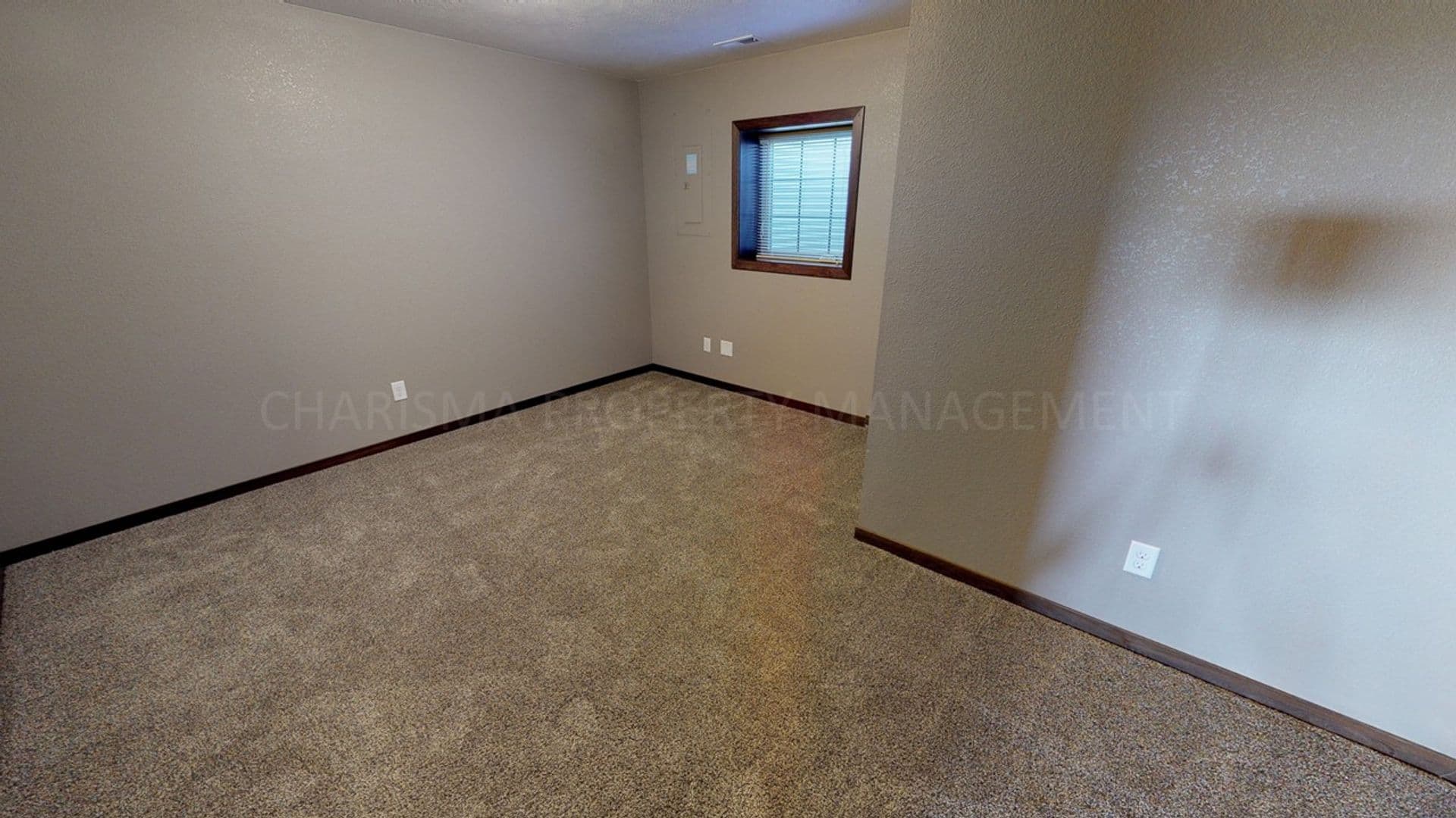 Sioux Falls Apartment: 4224-4318 Pennsylvania Ave; 6508-6606 E 45th Street