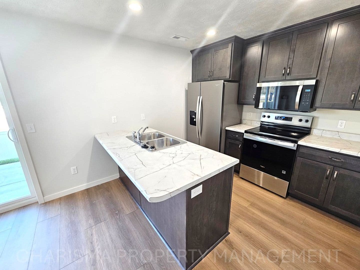 Sioux Falls Apartment: 9622 Tunis Drive