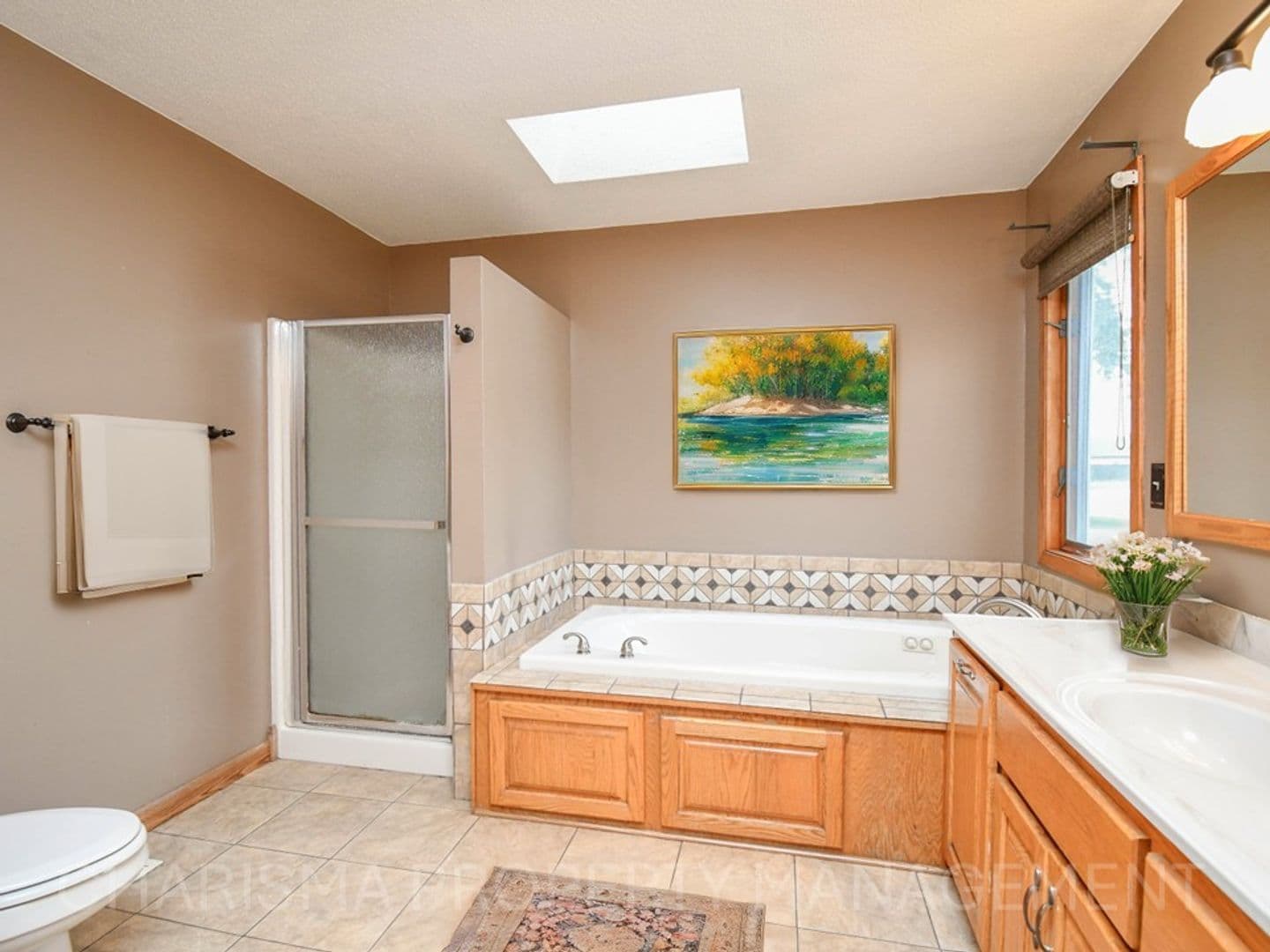 Harrisburg Apartment: 335 Vernon Drive