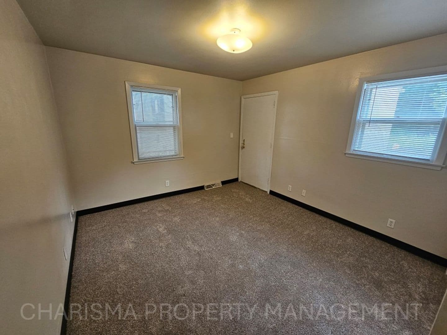 Sioux Falls Apartment: 500 W 16th Street
