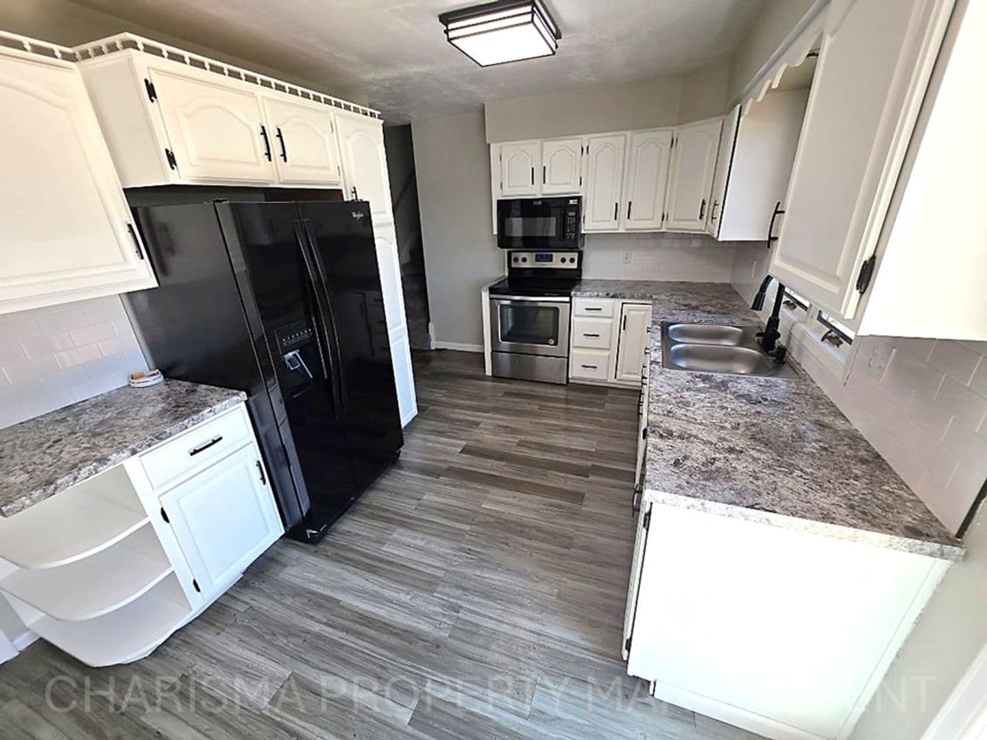 Sioux Falls House: 913 E Pam Street