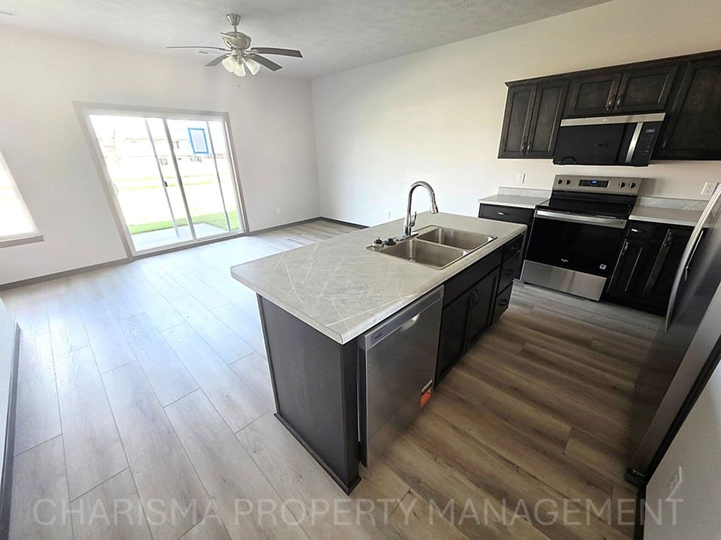 Sioux Falls Apartment: 9622 Tunis Drive