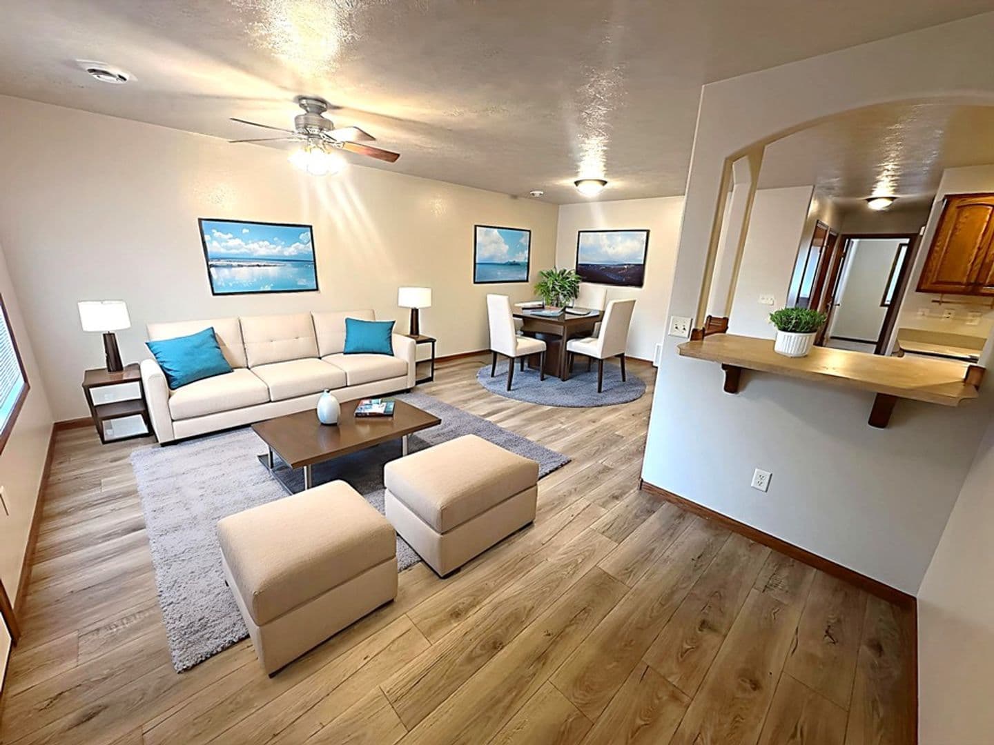 Brandon Apartment: 401 9th Ave N