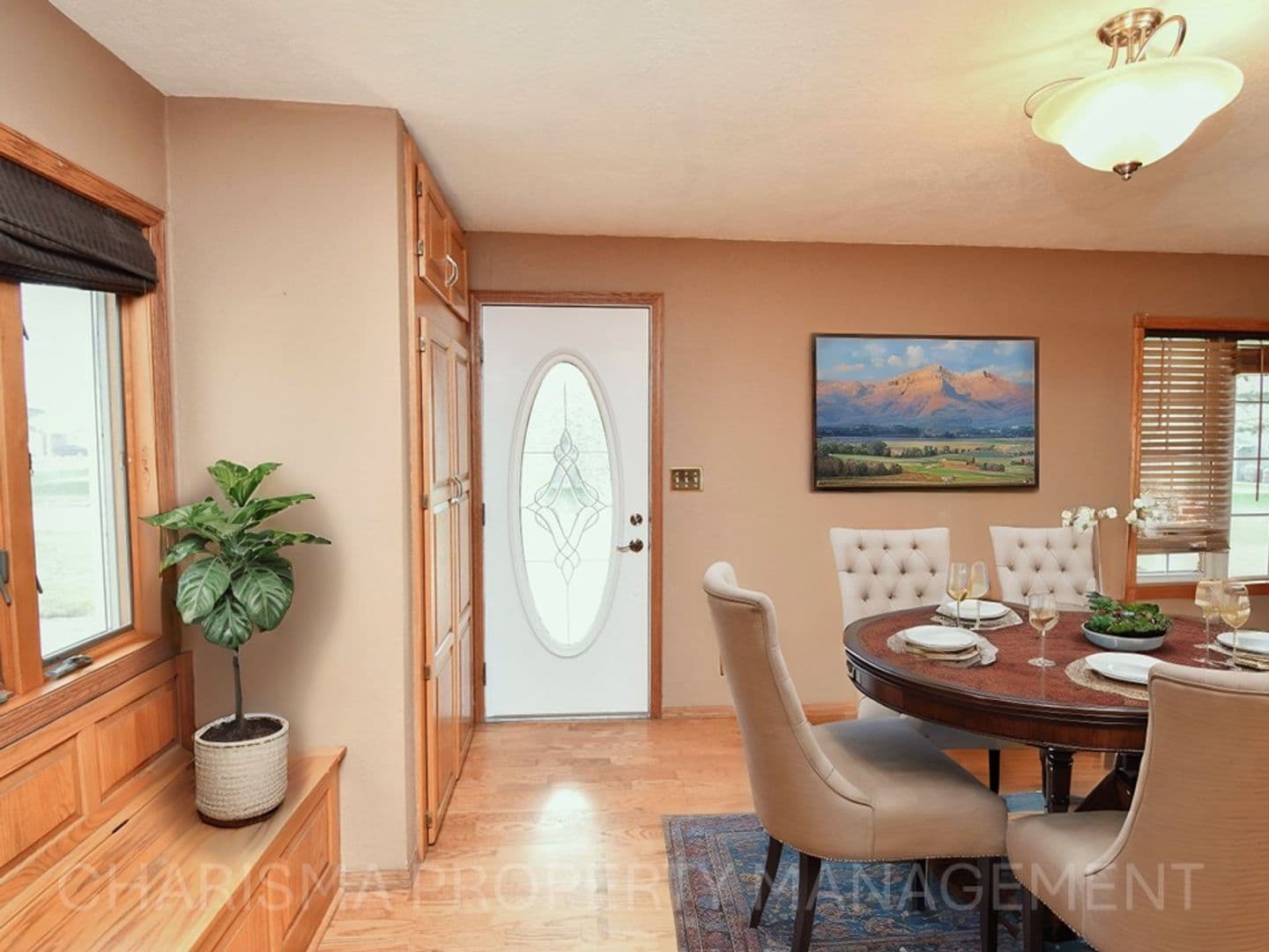 Harrisburg Apartment: 335 Vernon Drive