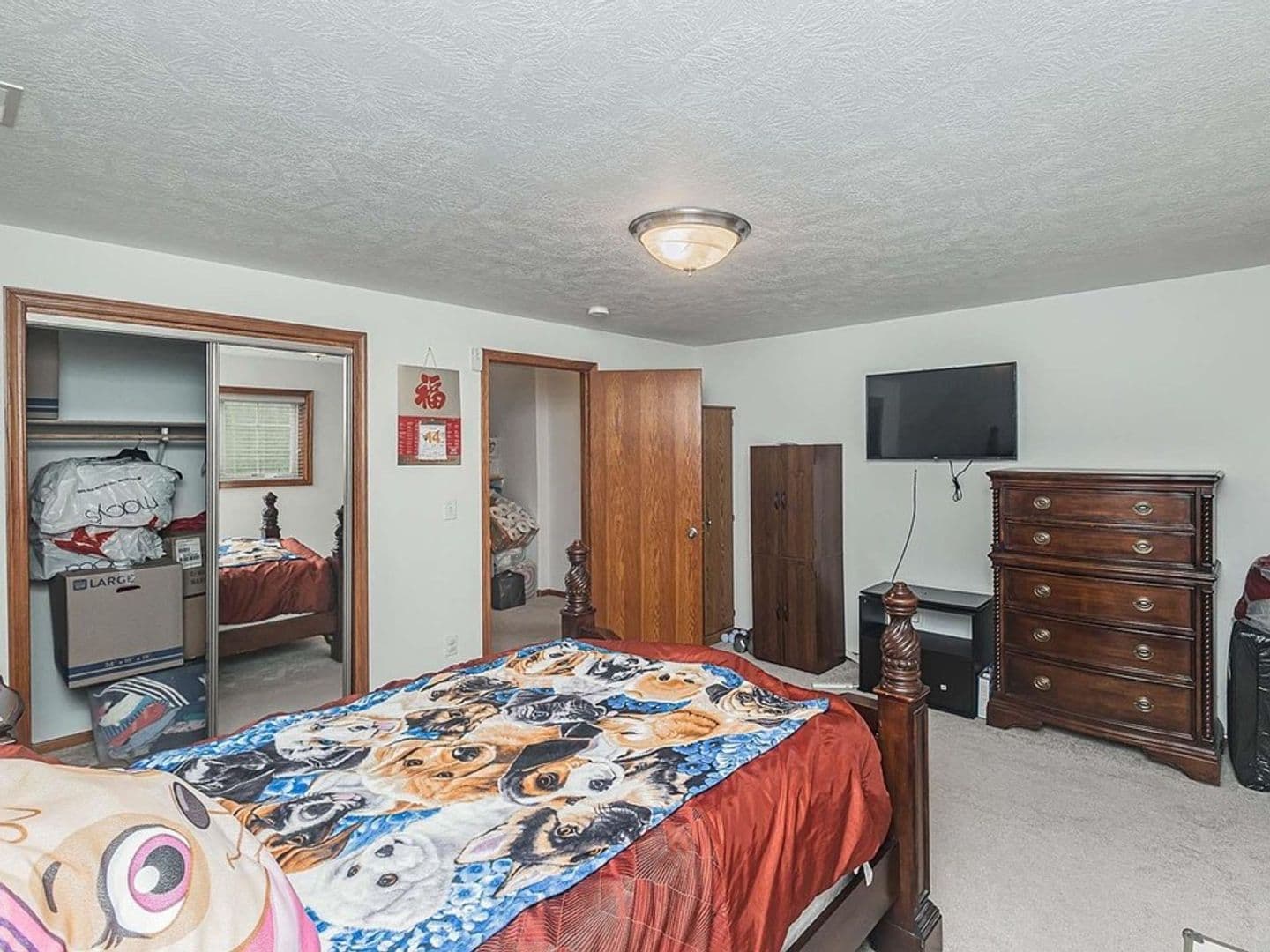 Sioux Falls Apartment: 809 S Outlook Drive