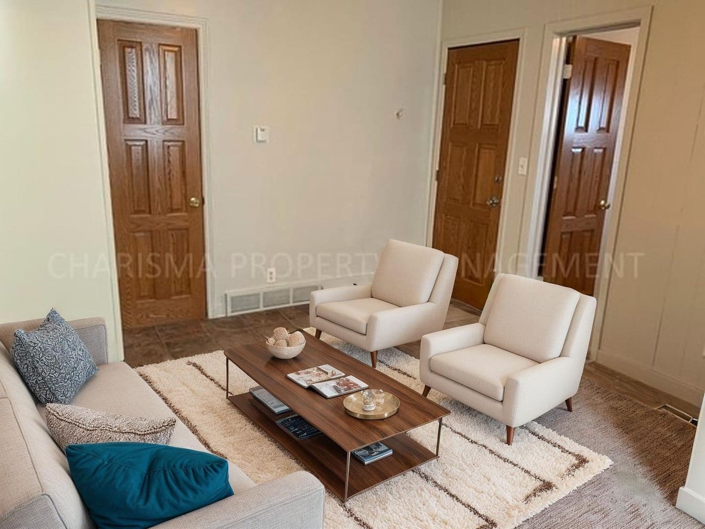Sioux Falls Apartment: 817 W 11th Street #1
