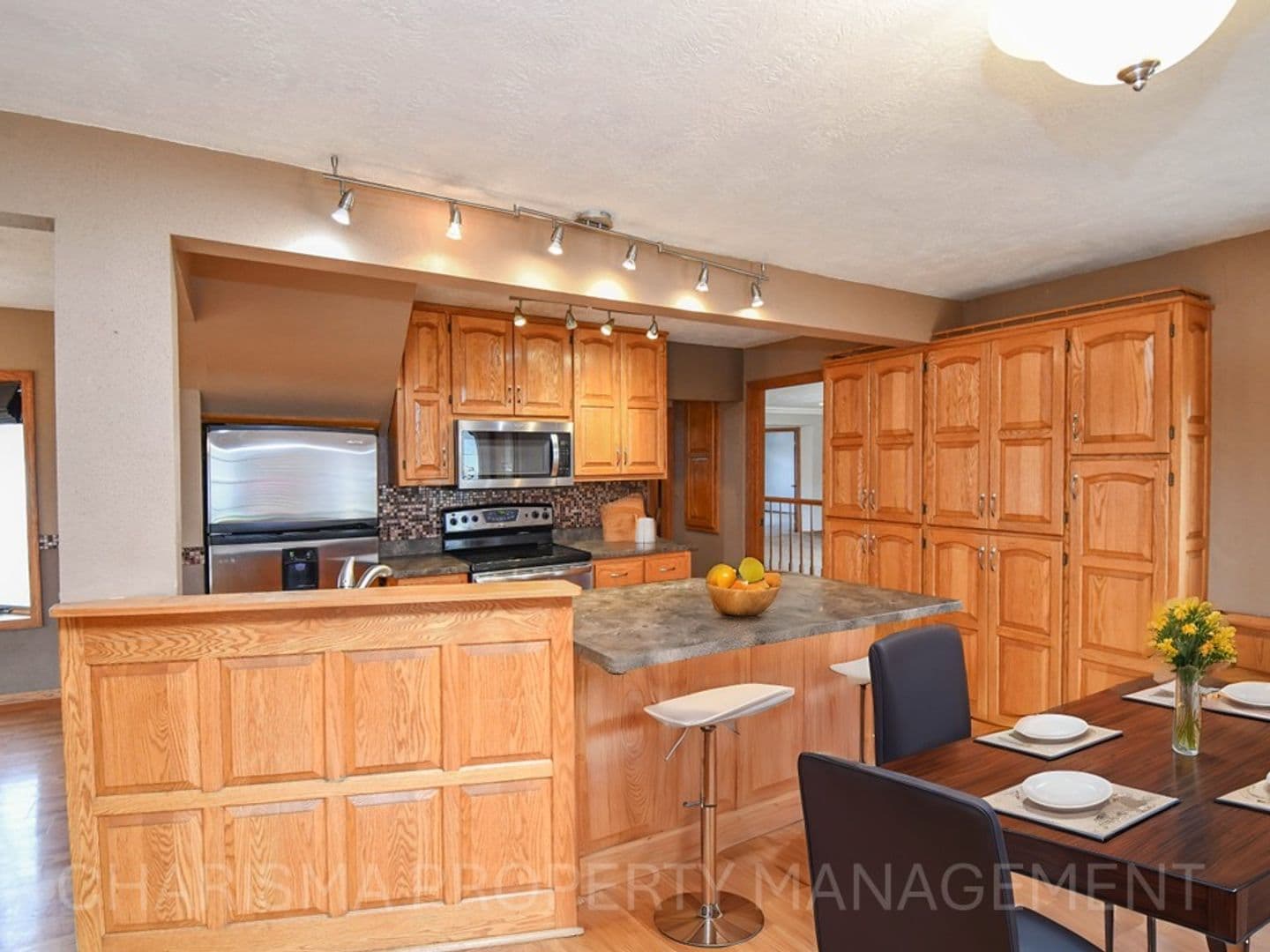 Harrisburg Apartment: 335 Vernon Drive