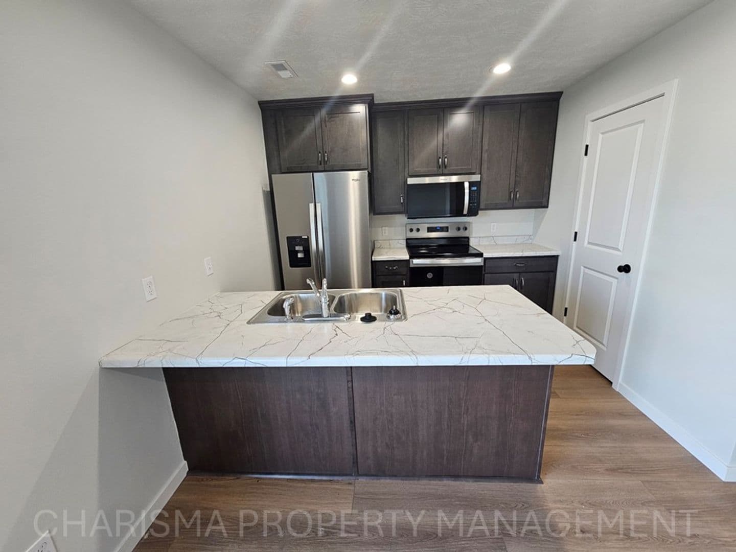 Sioux Falls Apartment: 9622 Tunis Drive