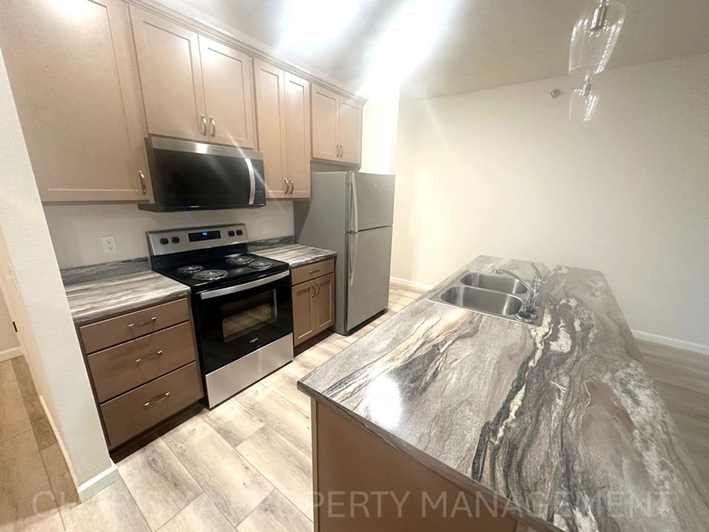 Sioux Falls Apartment: 9308 W 32nd Street
