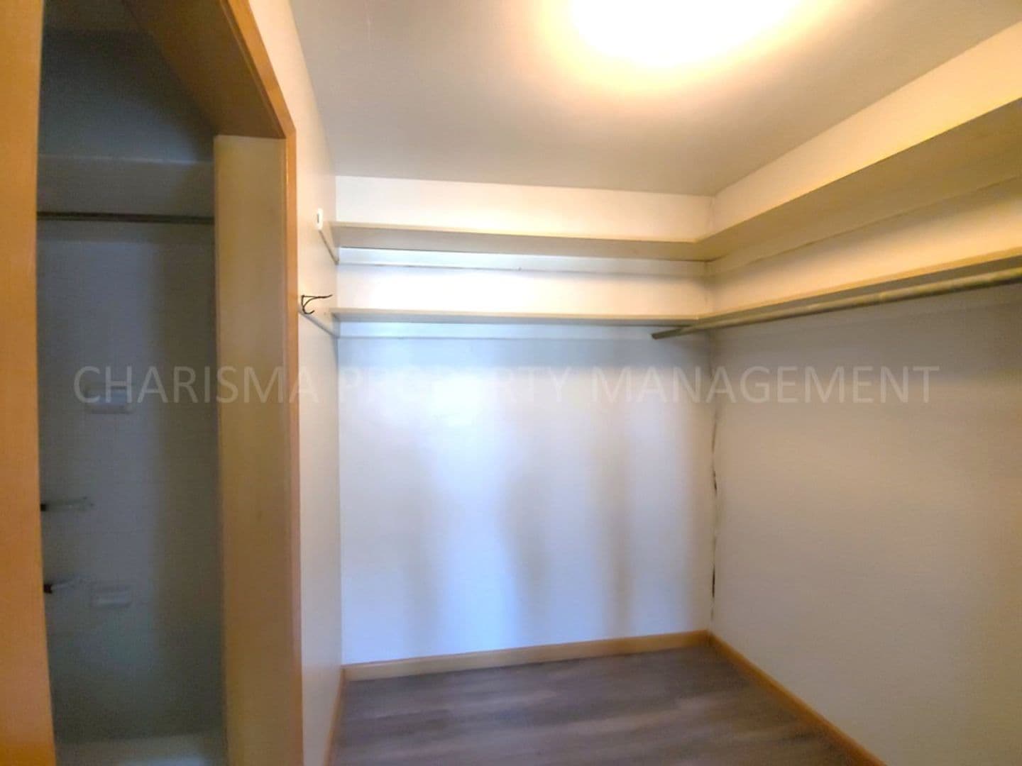 Sioux Falls Apartment: 512 W 16th Street