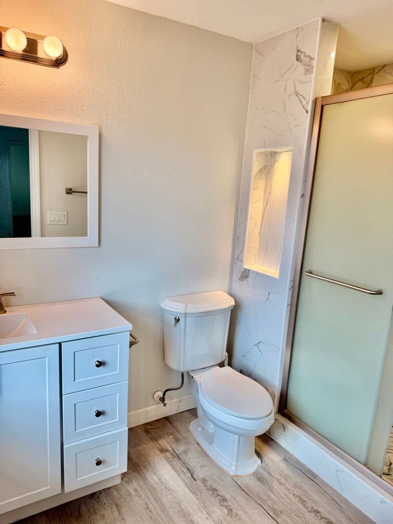 Sarasota House: 4346 Murdock Ave
