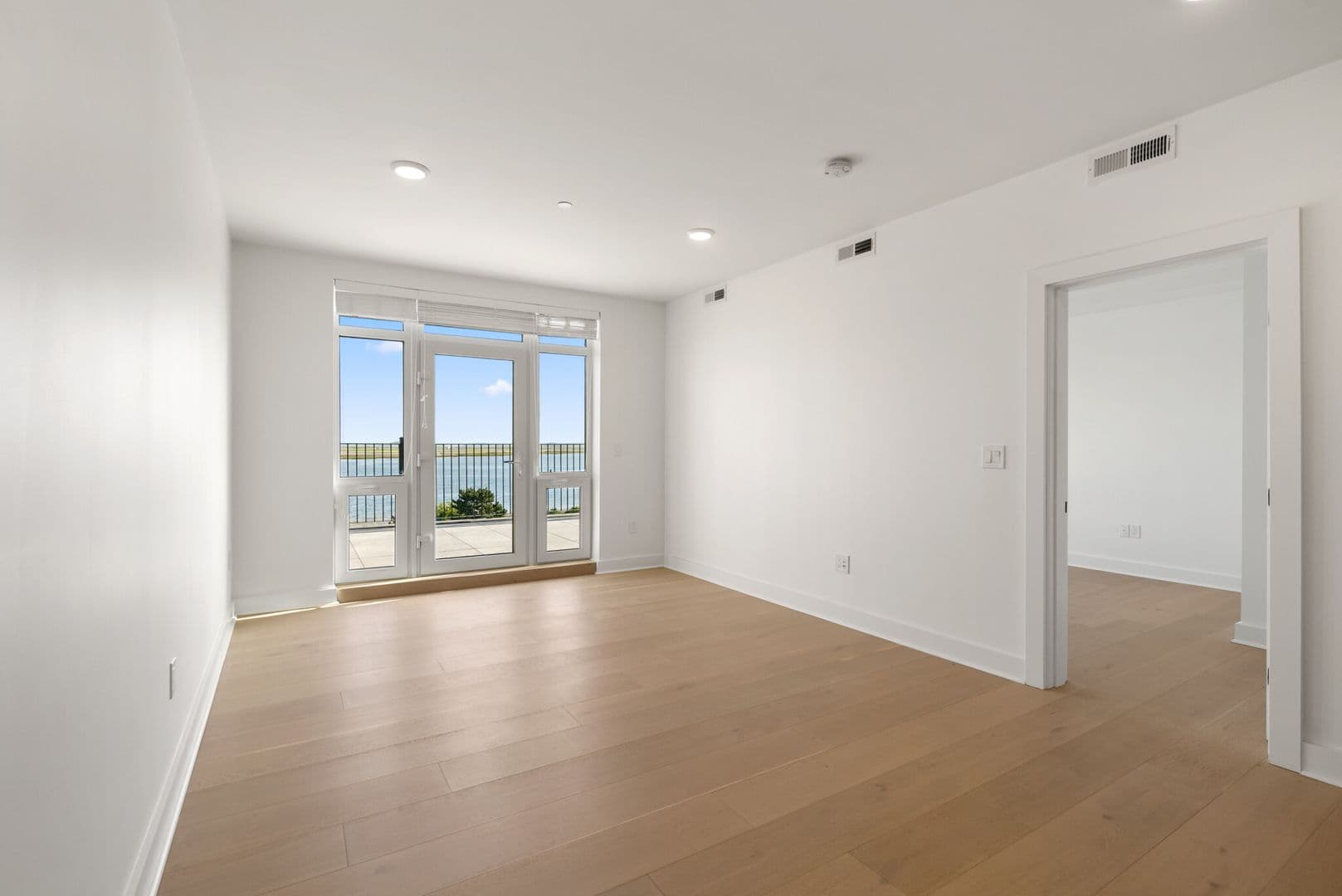 East Boston Apartment: 917 Bennington St