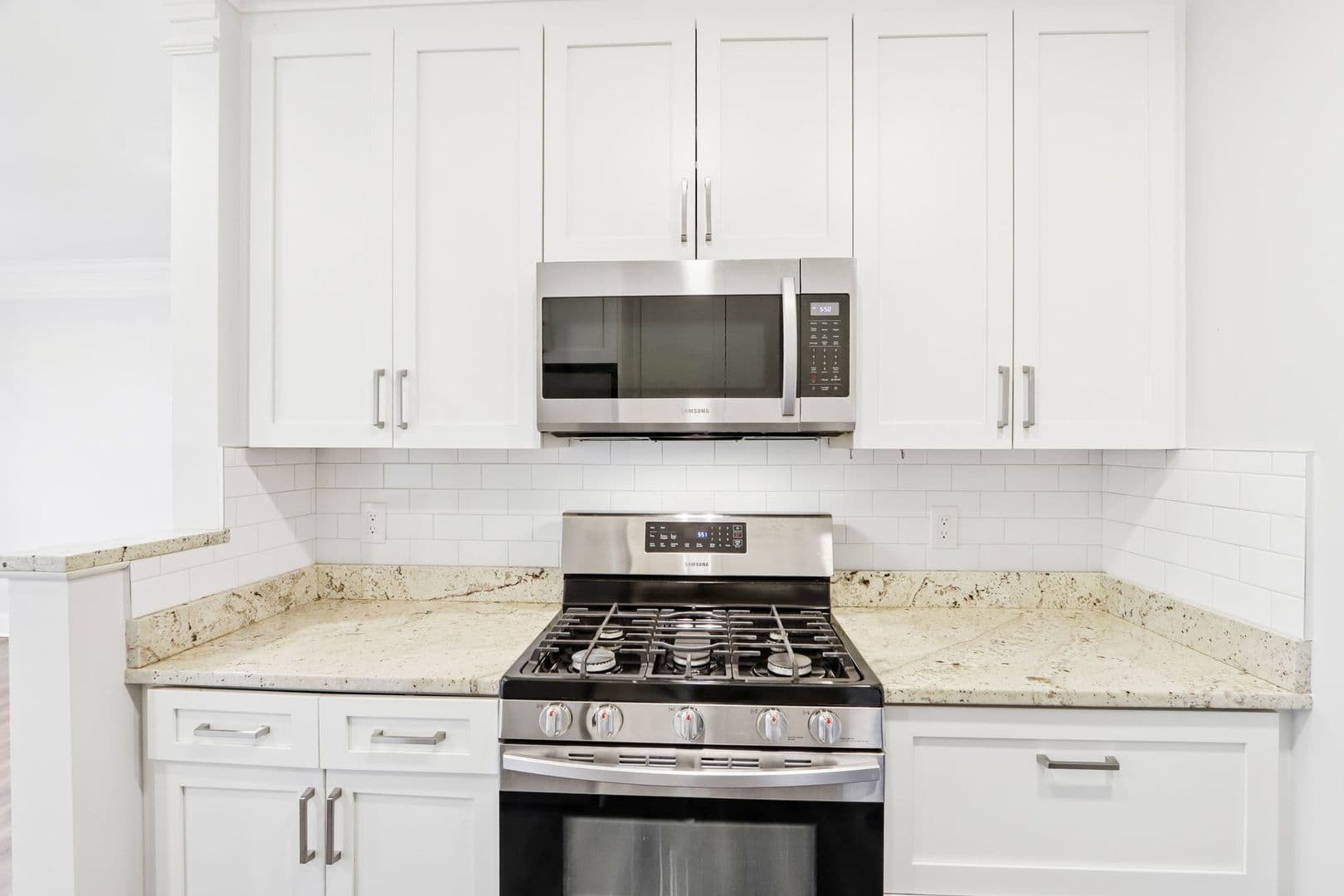 Medfield Apartment: 13-18 Hennery Way
