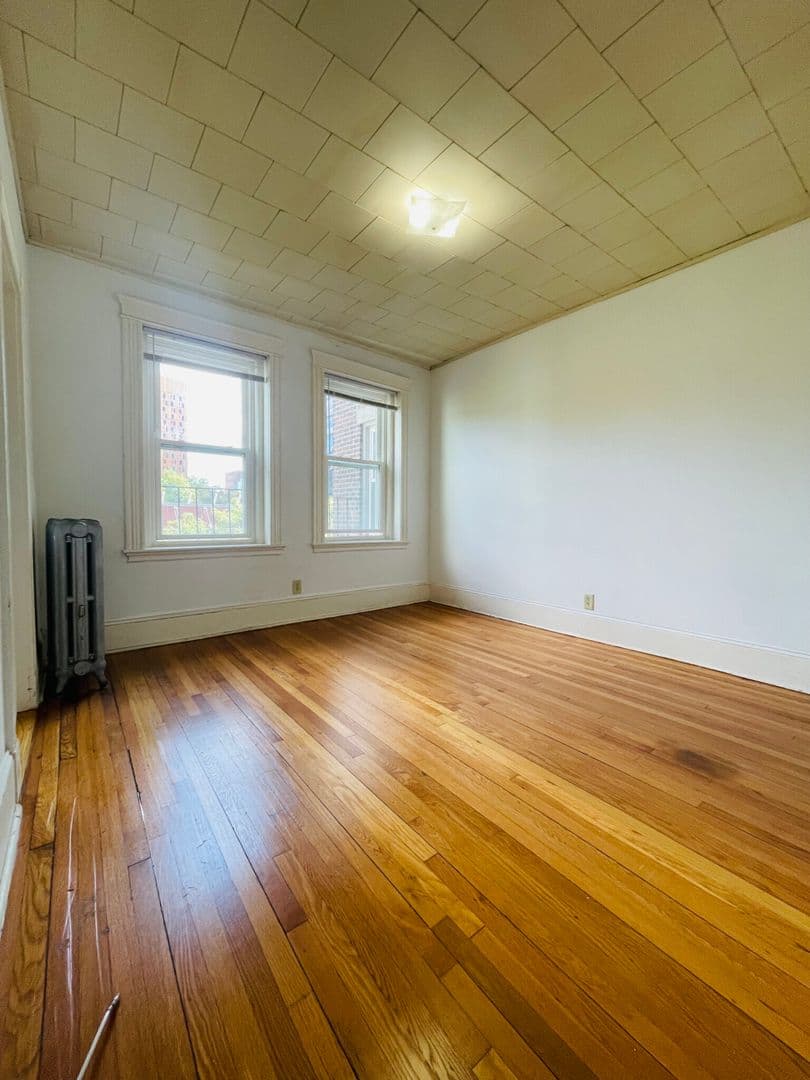 Boston Apartment: 11 Tetlow St
