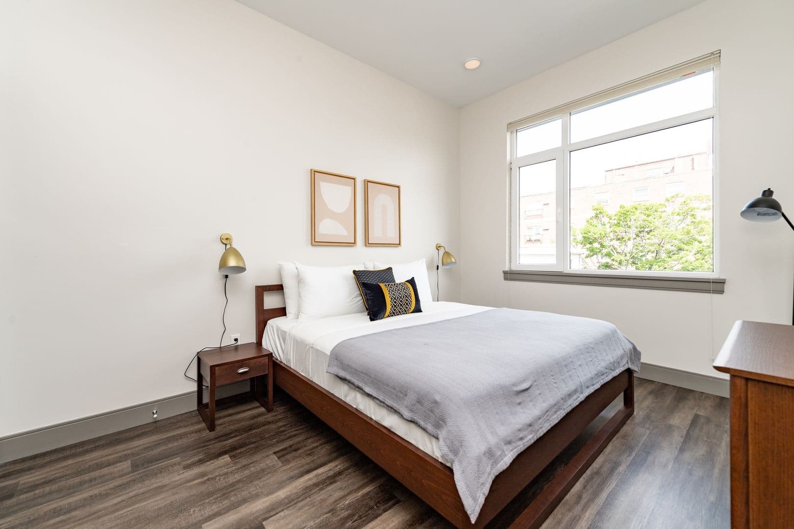 Somerville Apartment: 400 Mystic Avenue