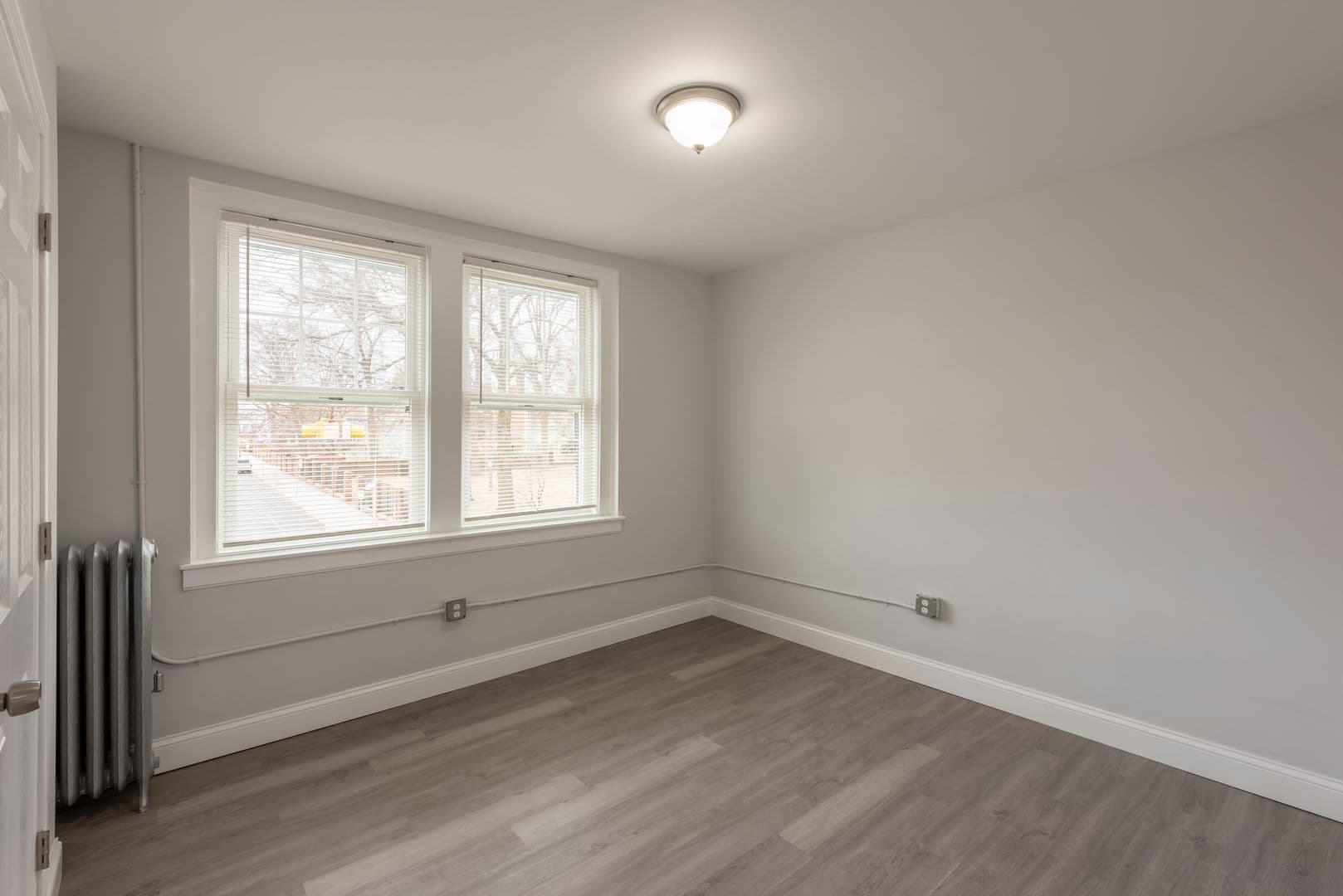 Medford Apartment: 208 Main St.