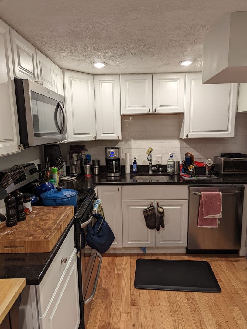 Boston Apartment: 127 Bay State Road