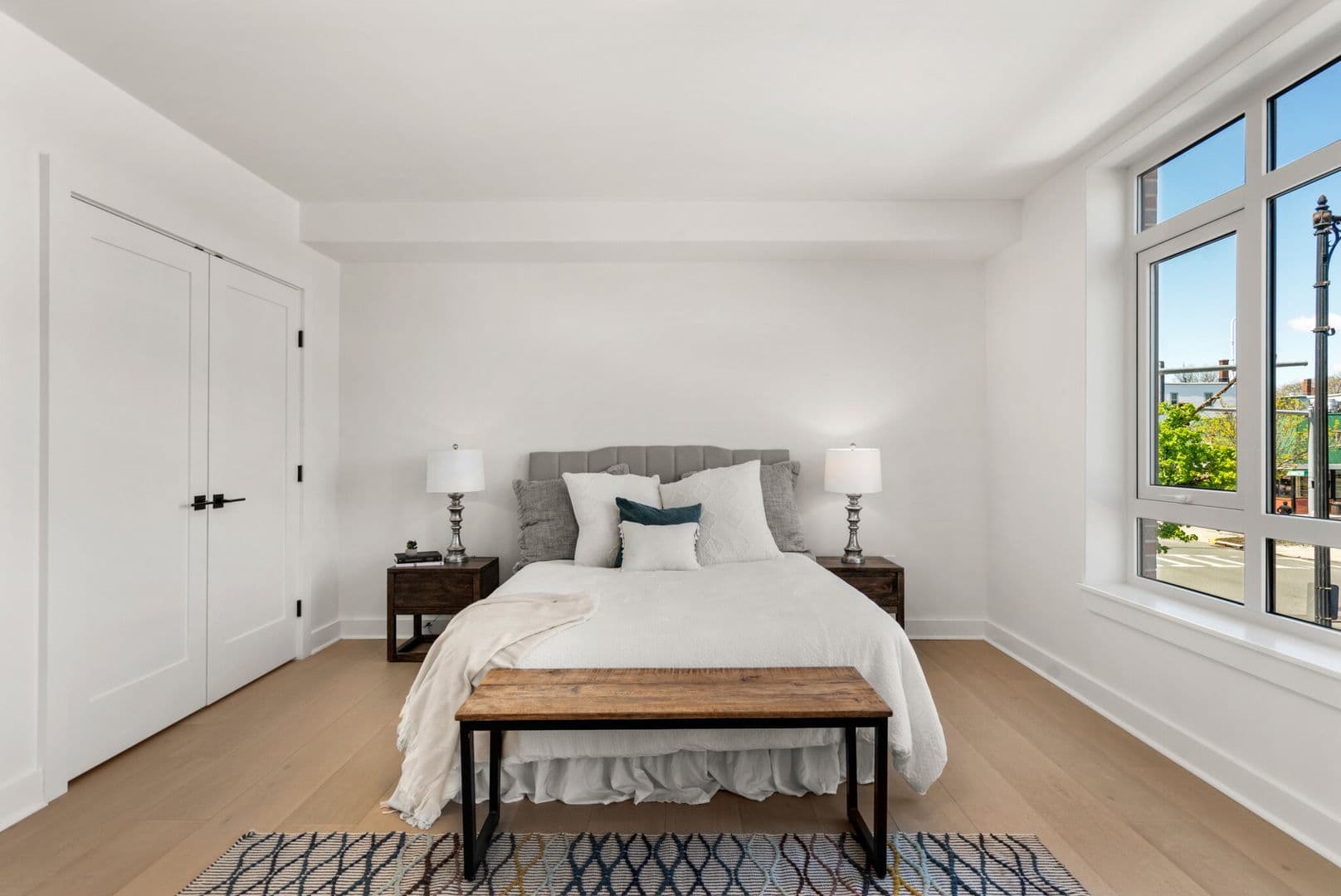 East Boston Apartment: 917 Bennington St