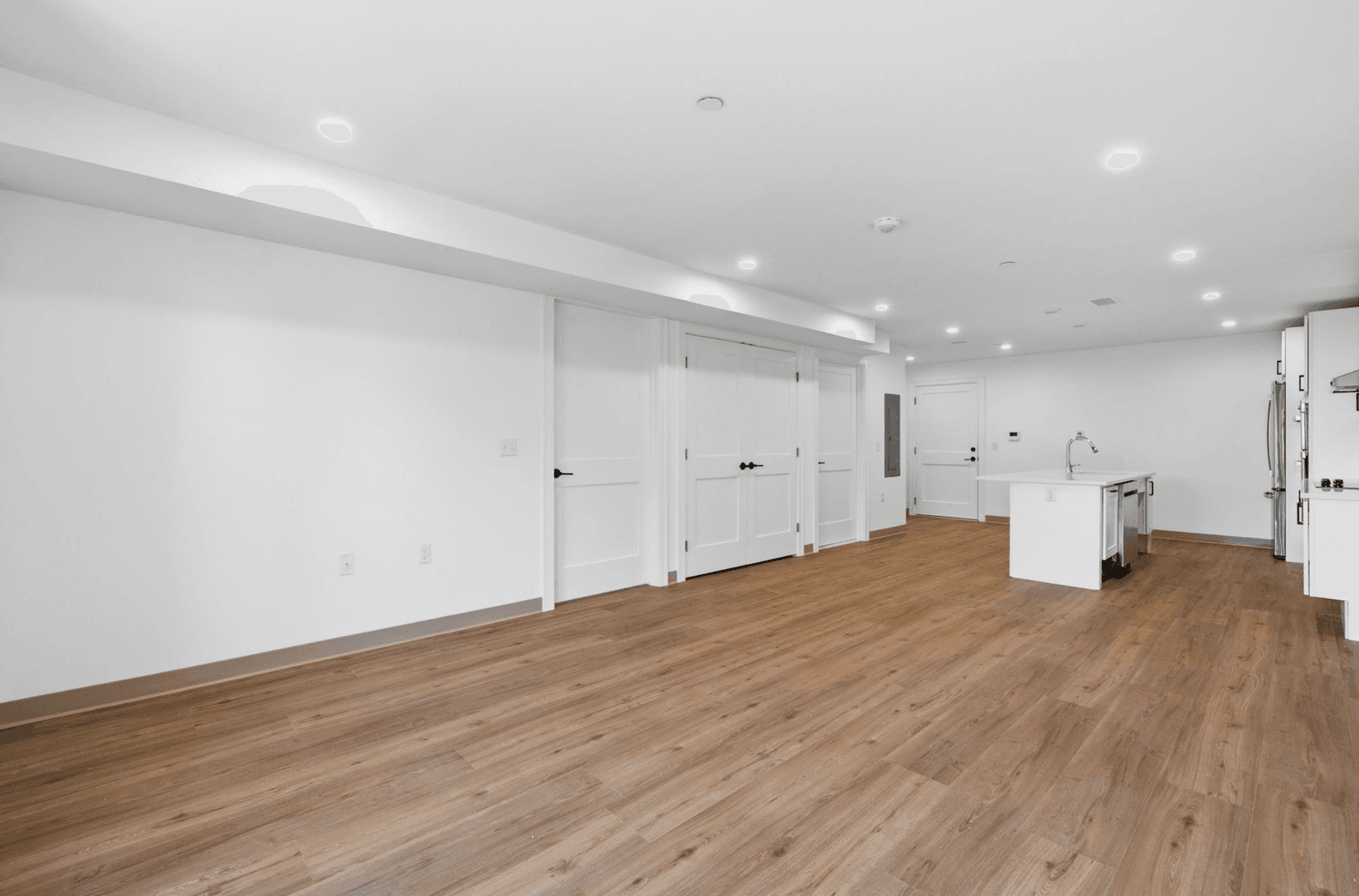 Natick Apartment: 26 Union Street