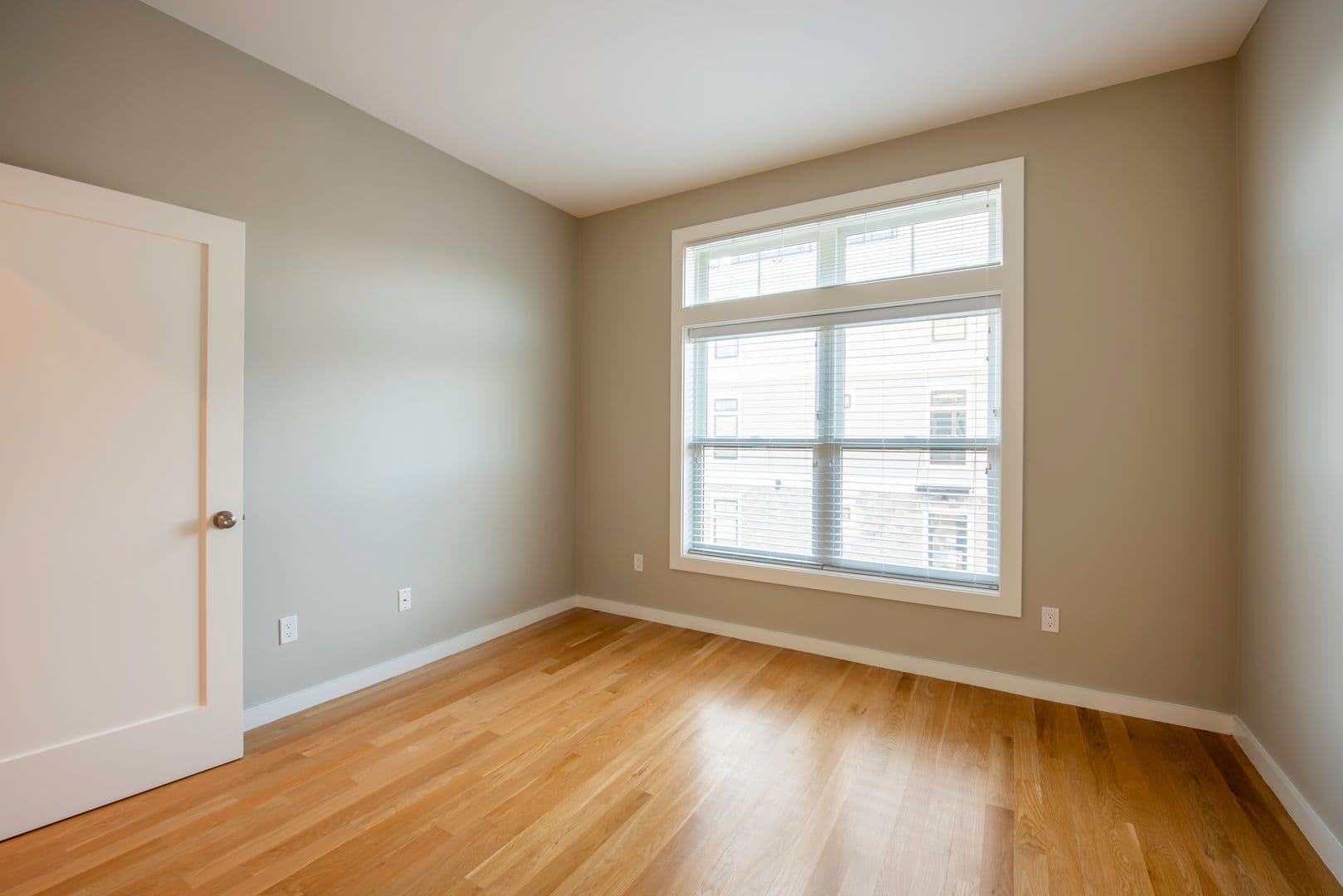 Wakefield Apartment: 600 North Ave