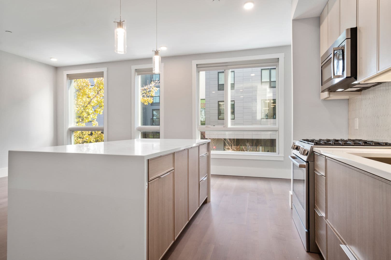 Boston Apartment: 3193 Washington St