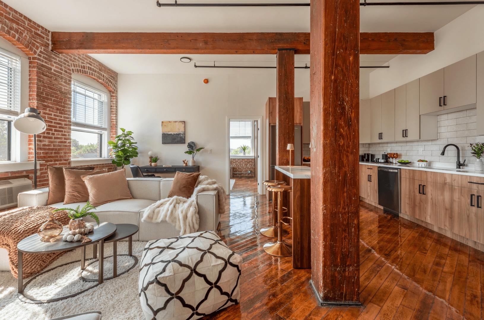 Brockton Apartment: 157 Centre Street