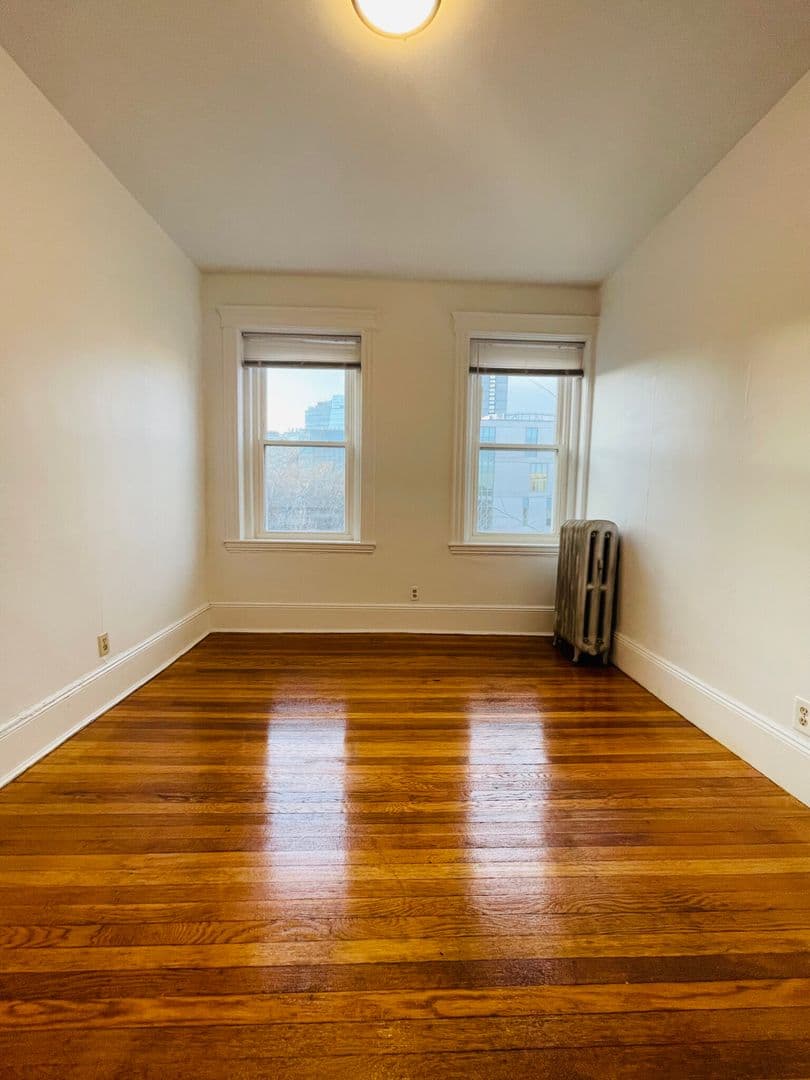 Boston Apartment: 11 Tetlow St