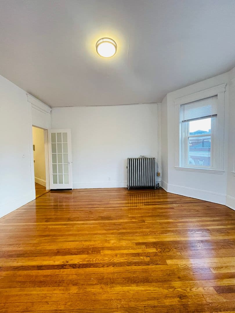 Boston Apartment: 11 Tetlow St