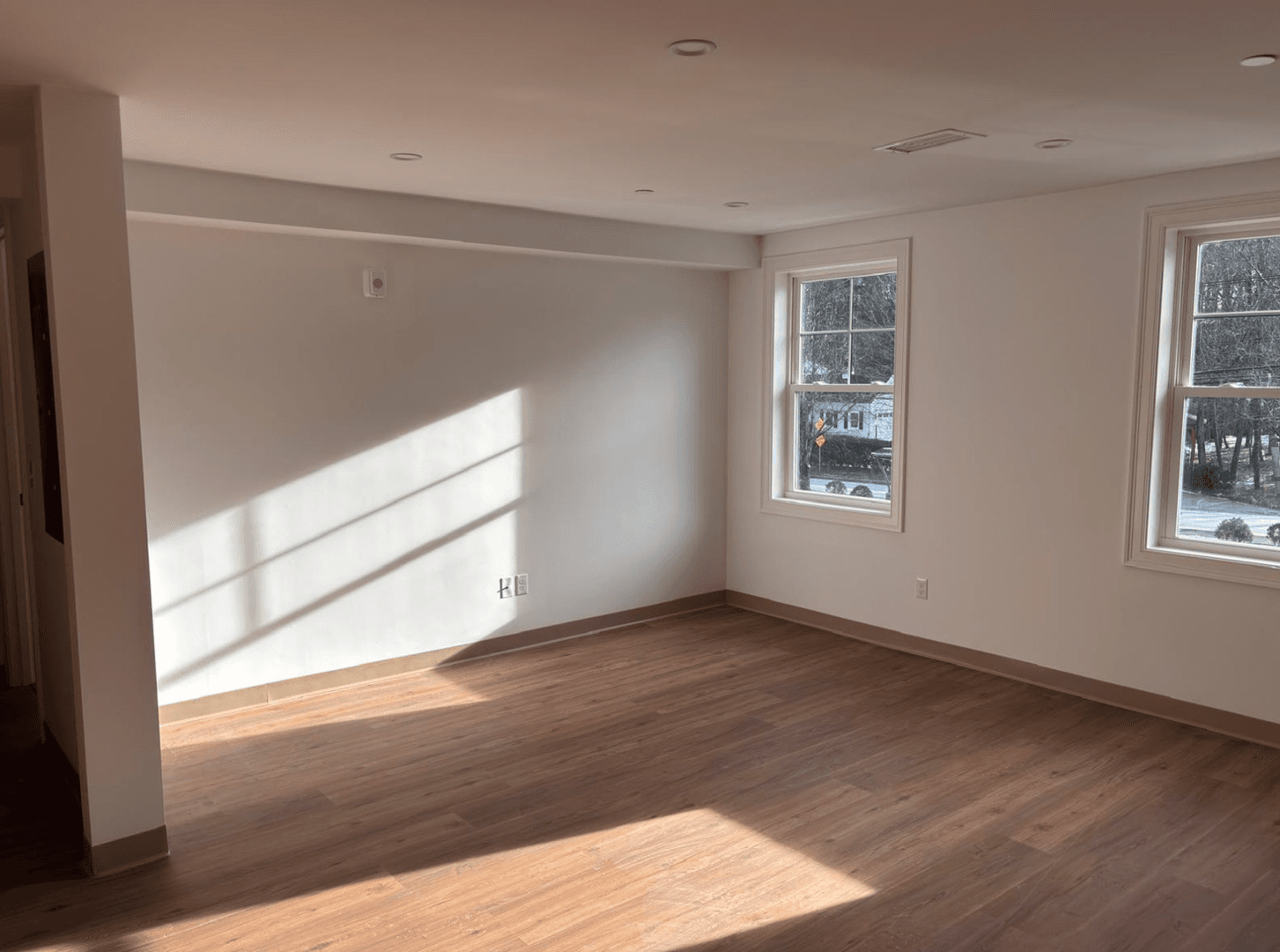 Natick Apartment: 26 Union Street