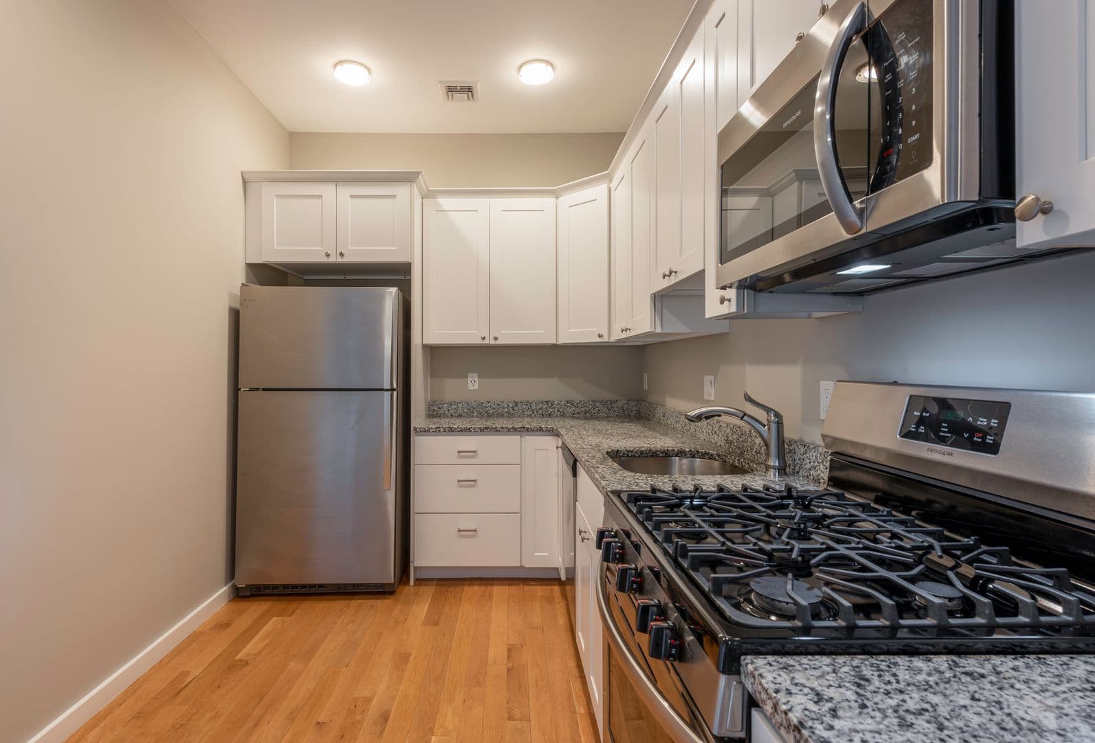 Wakefield Apartment: 600 North Ave