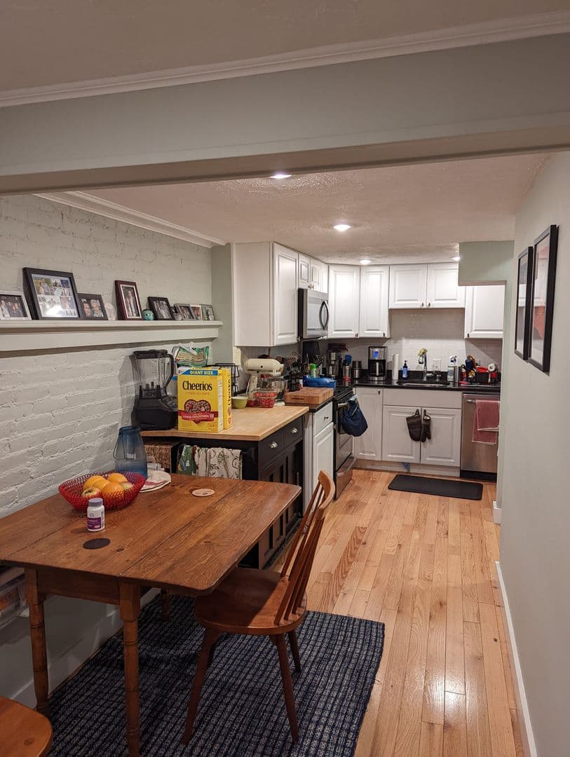Boston Apartment: 127 Bay State Road