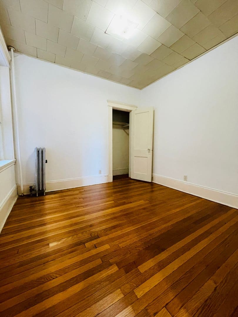 Boston Apartment: 11 Tetlow St