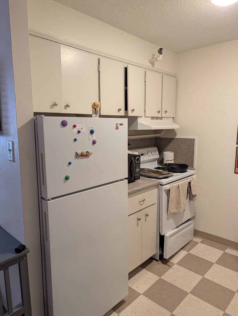 Boston Apartment: 130-140 Bowdoin Street