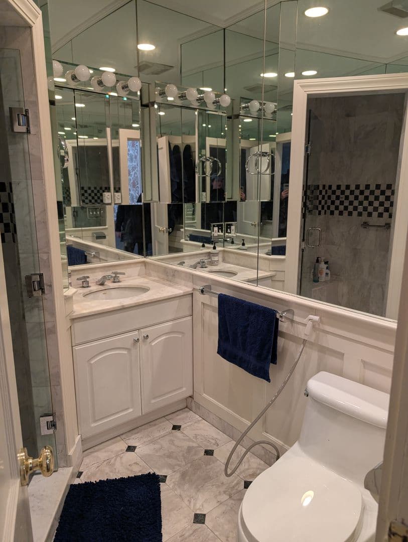 Boston Apartment: 2 Louisburg Square