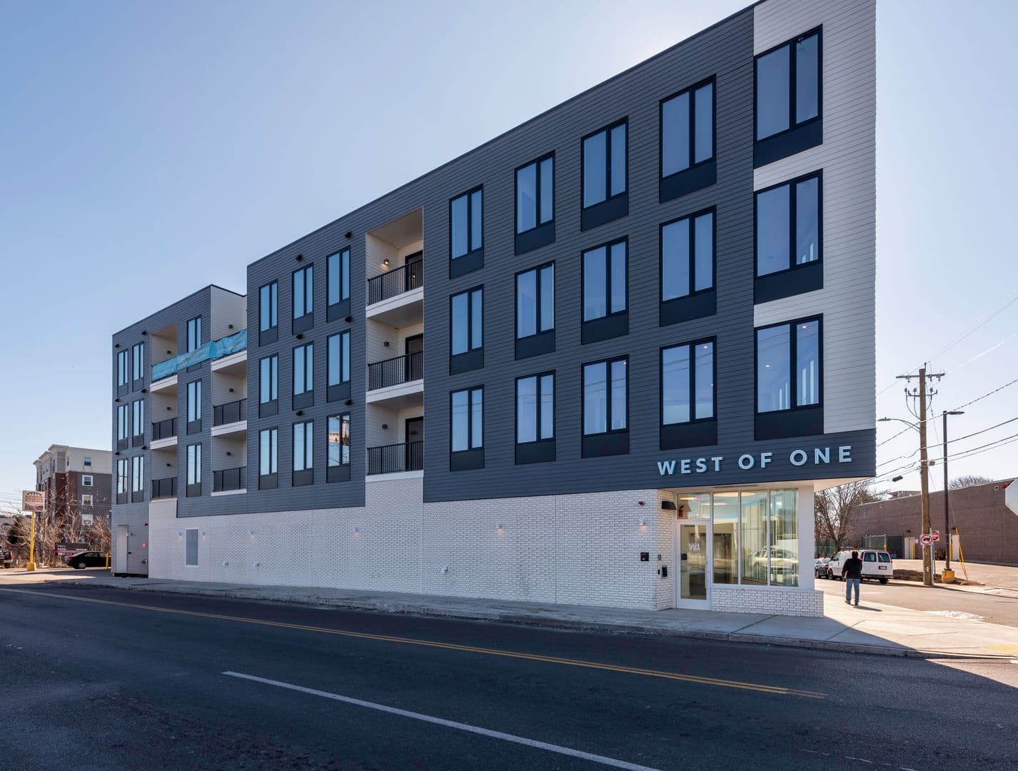Revere Apartment: 810 Washington Ave
