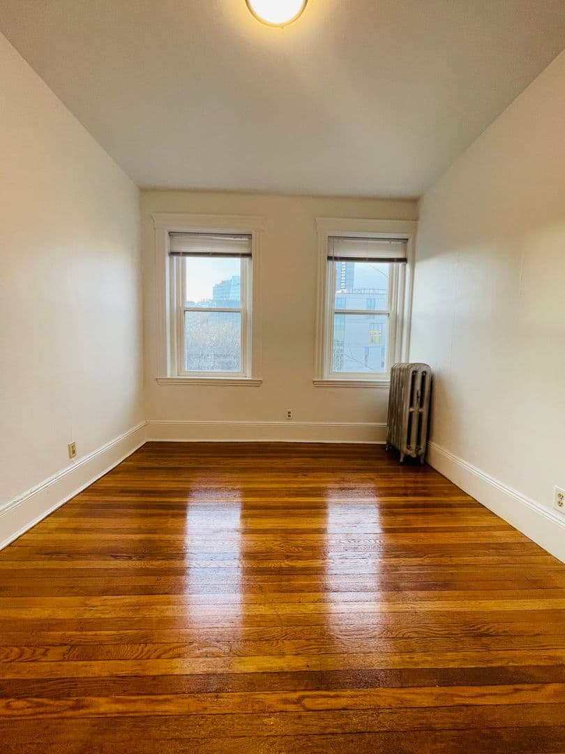 Boston Apartment: 11 Tetlow St