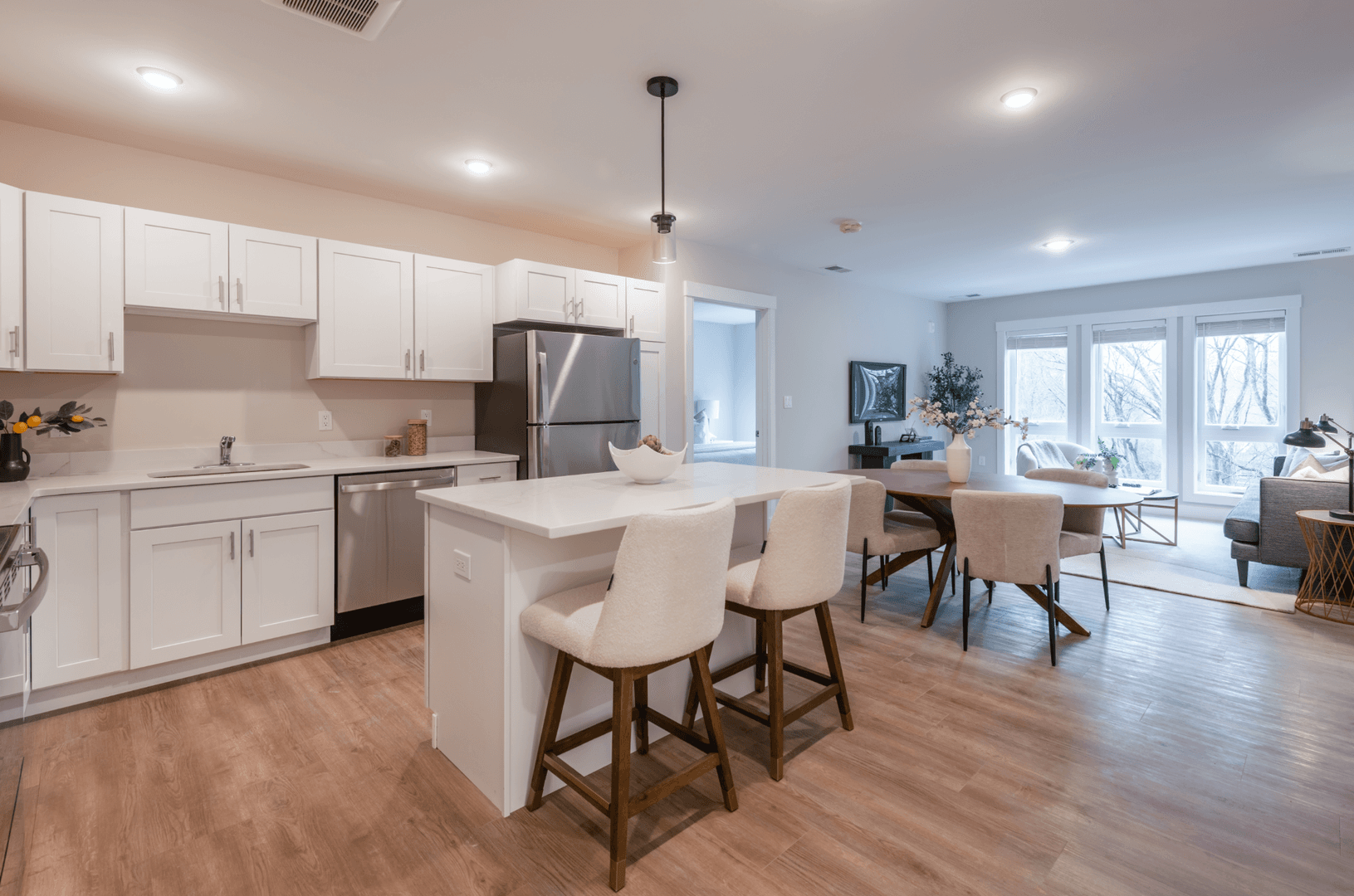 Milton Apartment: 936 Brush Hill Road