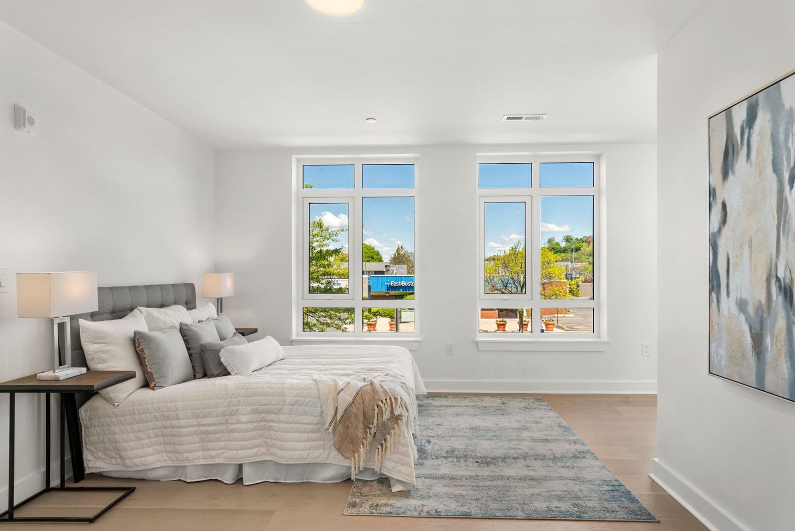 East Boston Apartment: 917 Bennington St