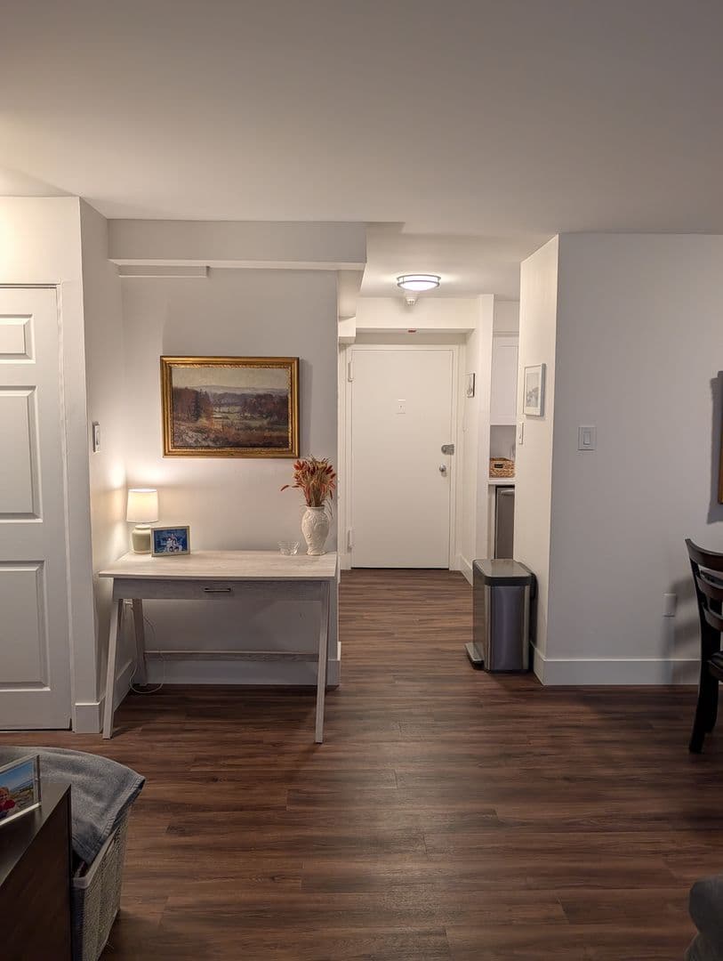 Boston Apartment: 130-140 Bowdoin Street